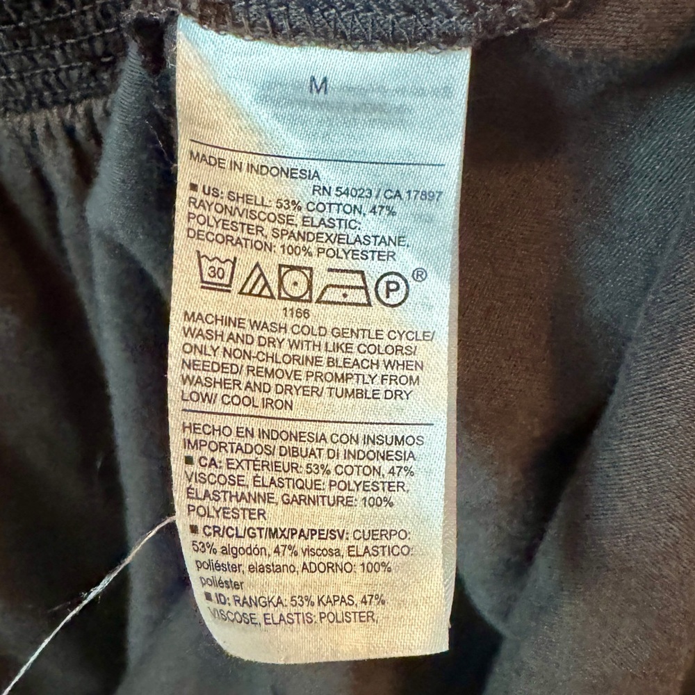 Old Navy Puff Sleeve Embroidered Mini Swing Dress - Picture 8 of 8